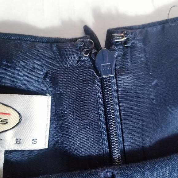 TALBOTS PETITES LINED DARK NAVY BLACK SLEEVELESS MINI DRESS SIZE 14 - Picture 11 of 12